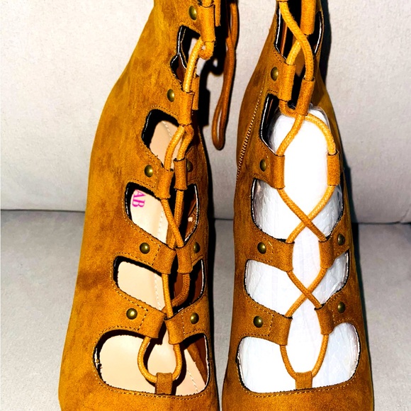 AUDRAH COLOR ( WHISKEY BROWN) - Picture 2 of 2